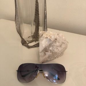 Super sleek one frame glasses